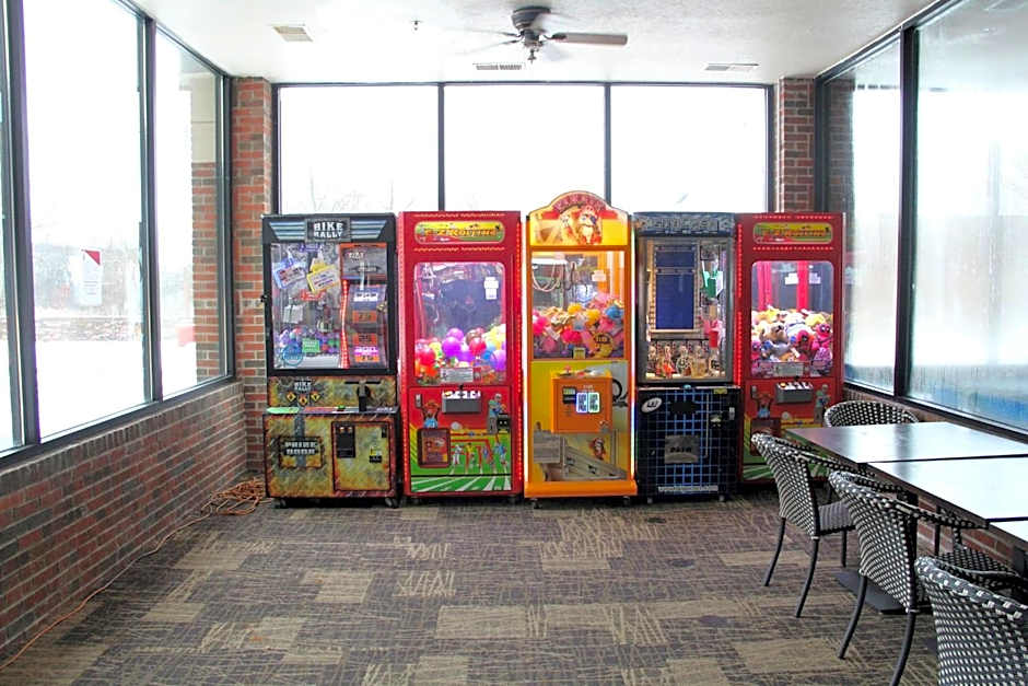 Red Roof Inn & Suites Lake Orion/Auburn Hills