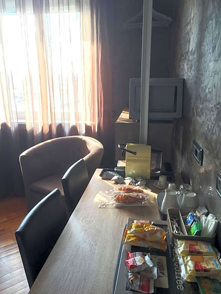 B2In Suite & Office