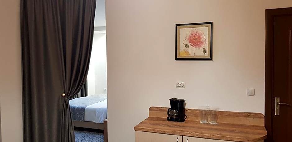 Aparthotel Olympus Plaza - SPA & Indoor Pool