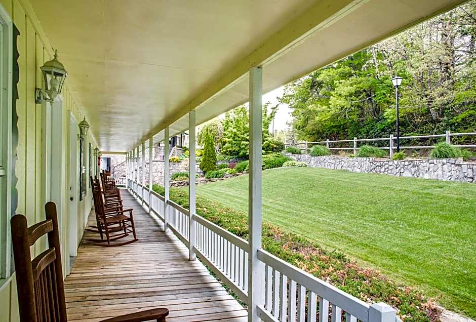 Boxwood Lodge Blowing Rock near Boone-University