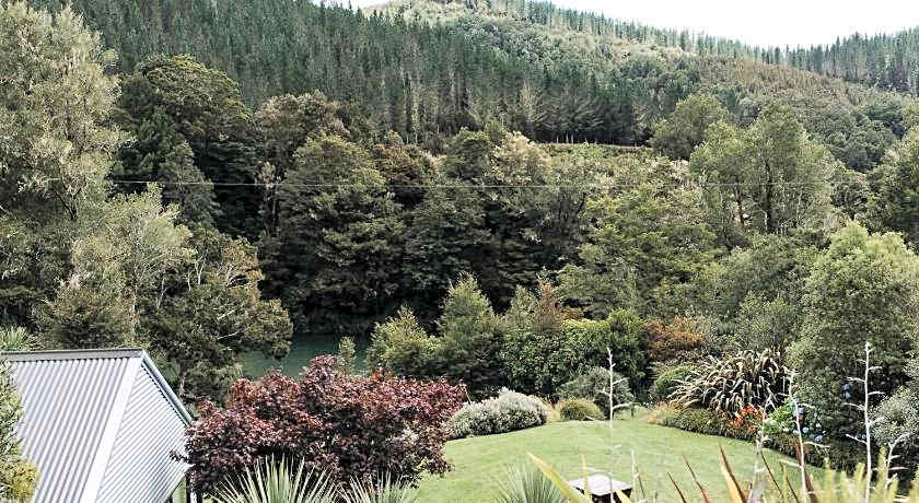 Maruia River Retreat