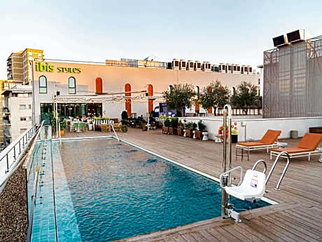 Ibis Styles Sevilla Santa Justa