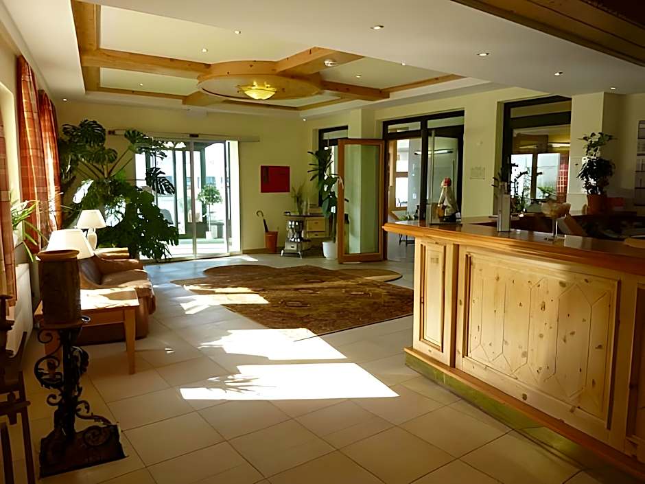 Airport-Hotel Fortuna