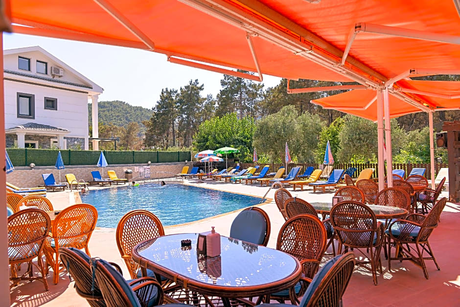 Photo 1 of 29 of Tolay Hotel