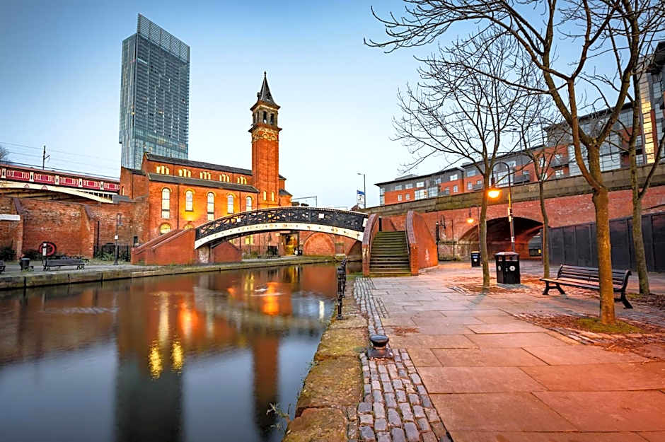Holiday Inn Express Manchester East By IHG
