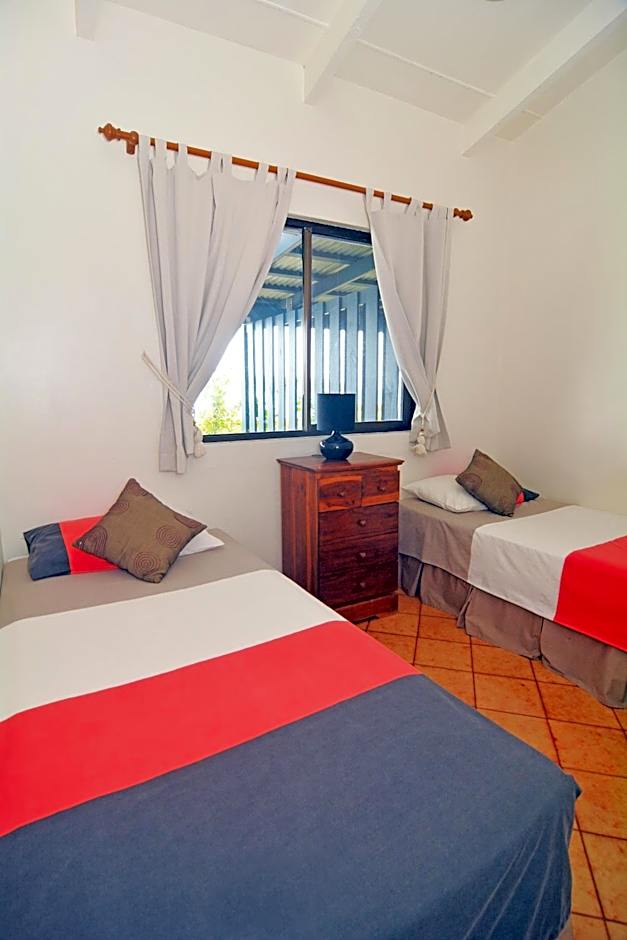 Pacific Lagoon Apartments