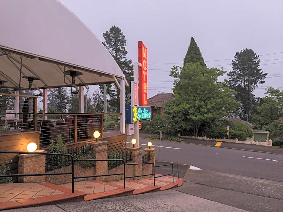3 Sisters Motel
