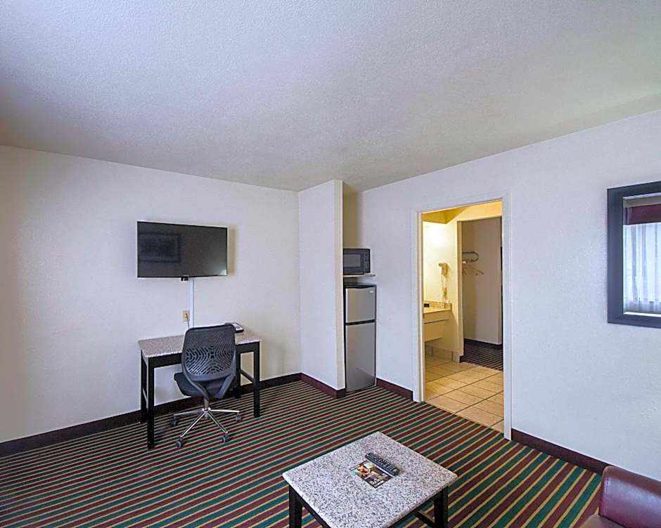 Baymont by Wyndham Del Rio