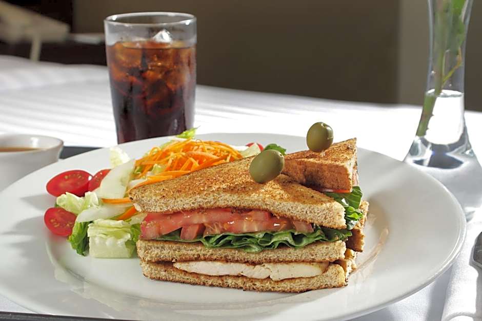 Holiday Inn Hotel & Suites Hermosillo Aeropuerto By IHG