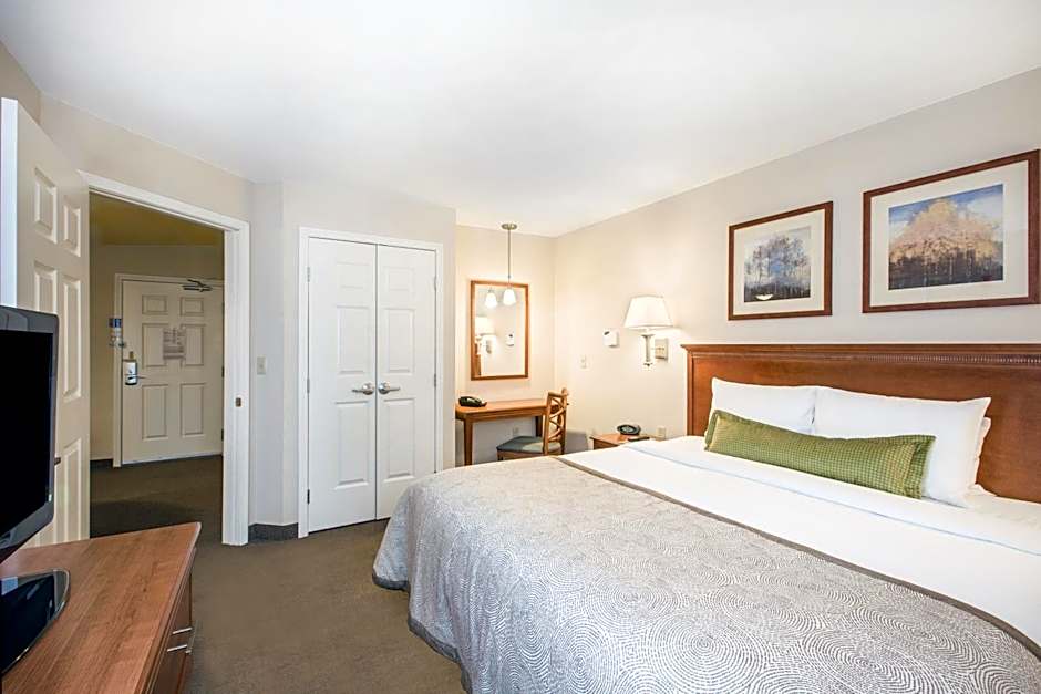 Candlewood Suites Pittsburgh-Cranberry By IHG