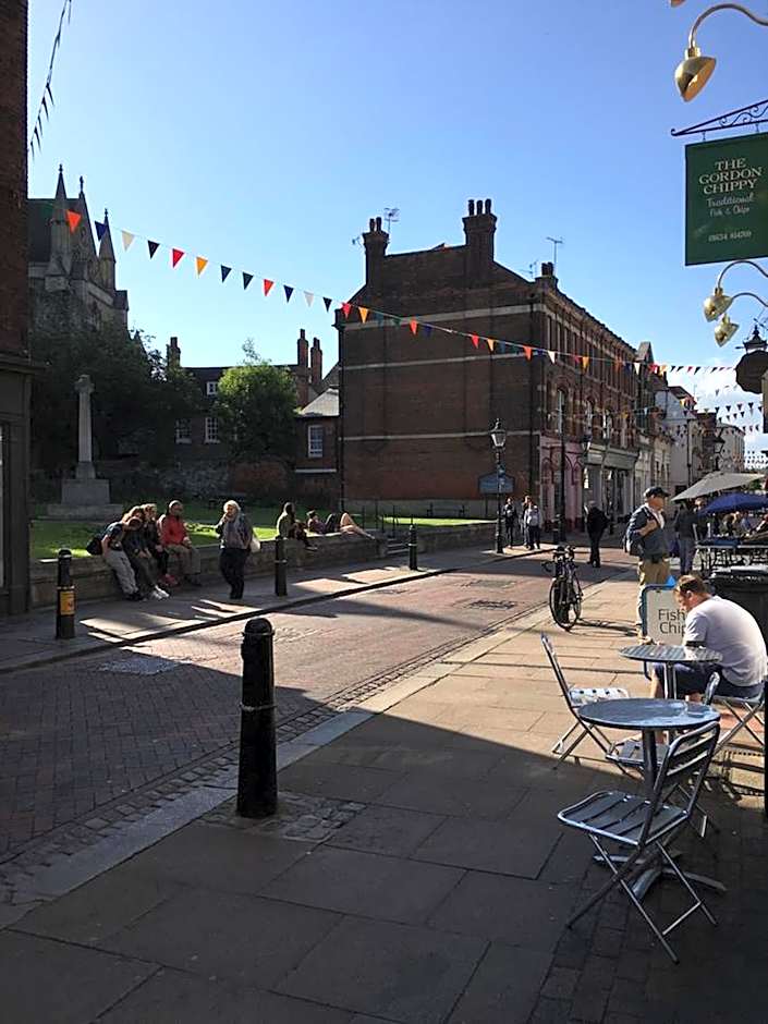 The Gordon House Hotel