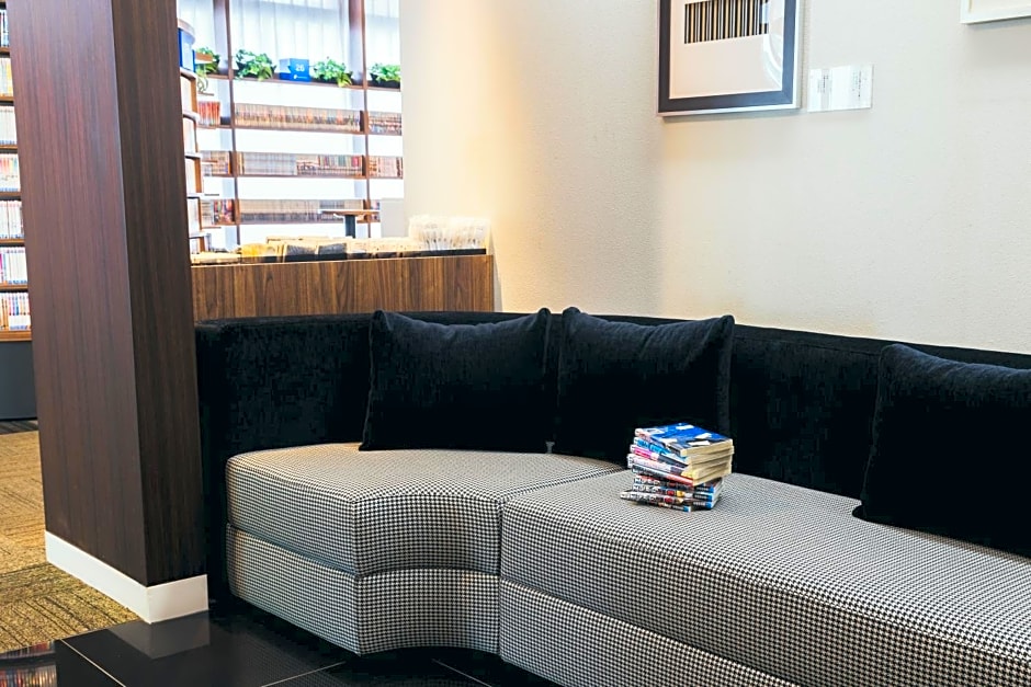 Quintessa Hotel Kokura Comic & Books