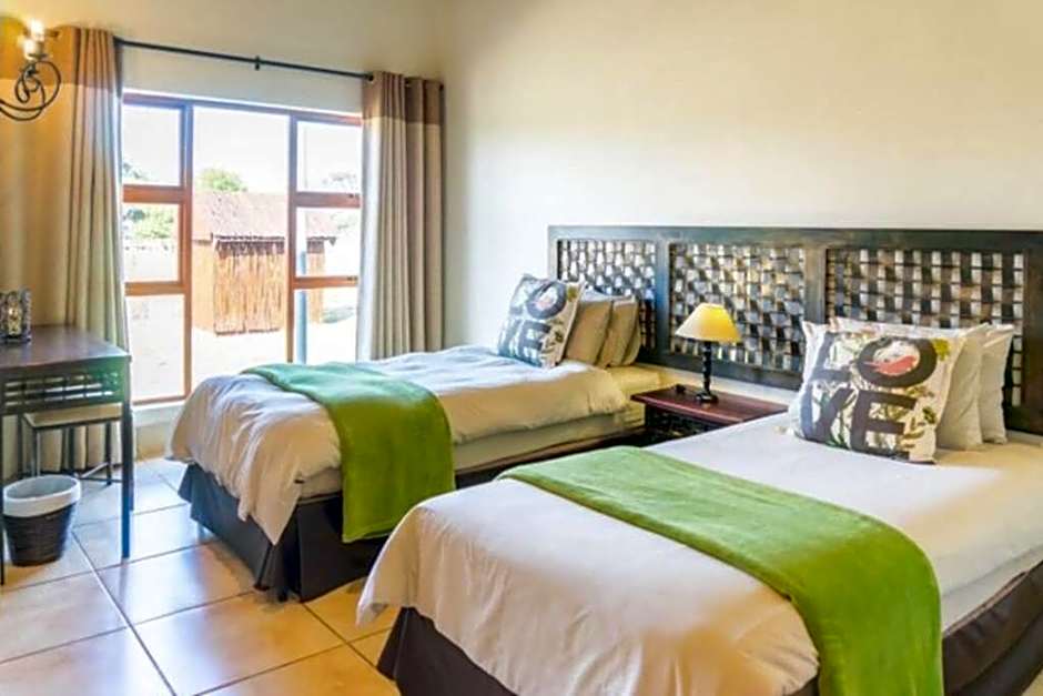 Zebula Golf and Wildlife Estate - Hornbill Paradise Pax 8 - Moi Signature Luxury villa