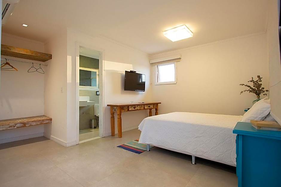 Búzios praia de Geribá, piscina e churrasqueira