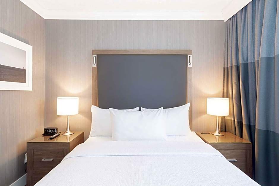 Sandman Signature Lethbridge Lodge