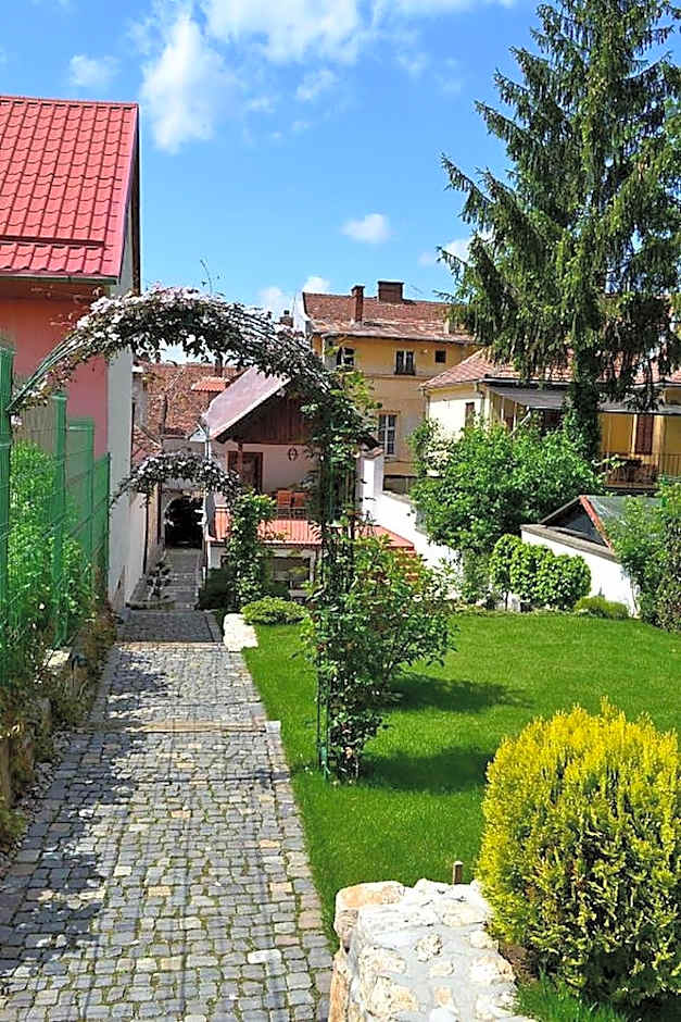 Casa Veche