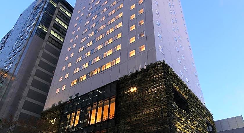 Karaksa Hotel Grande Shin-Osaka Tower