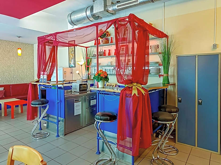 Westend City Hostel