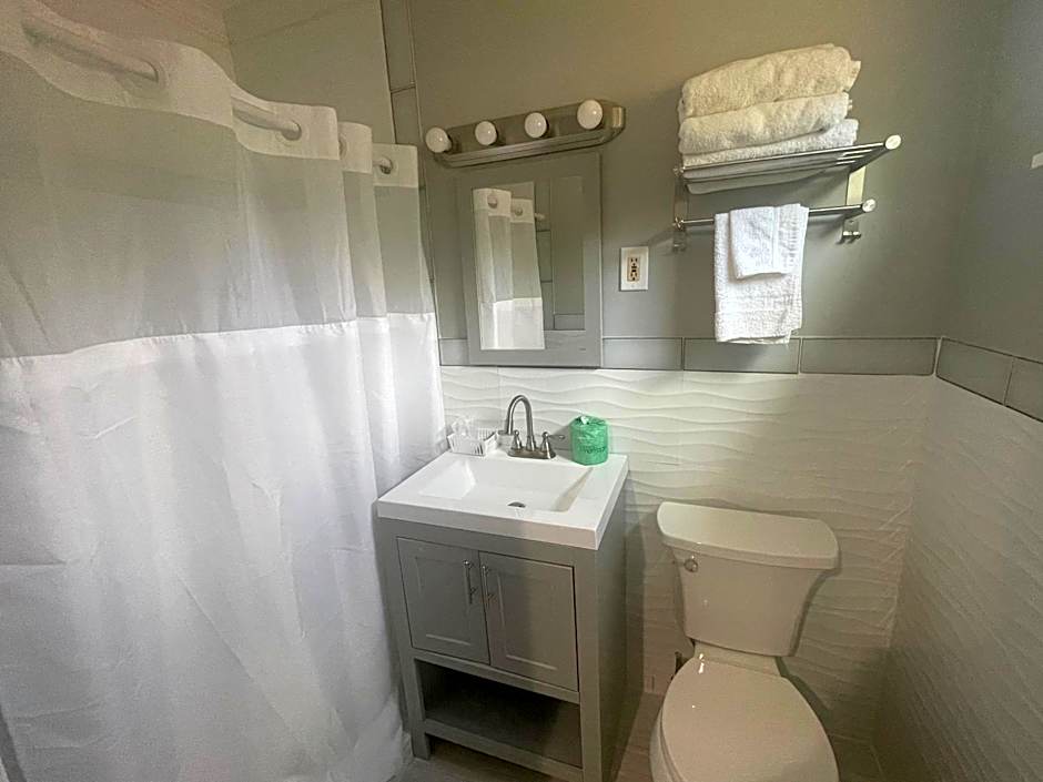 Aquastar Inn