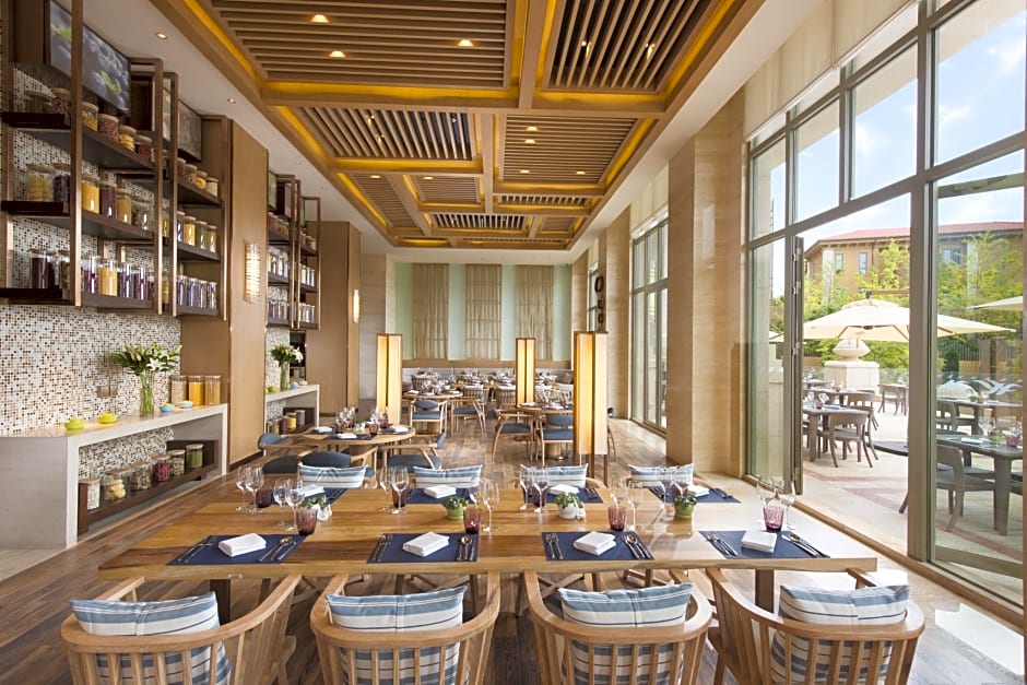 Hilton Yuxi Fuxian Lake Resort