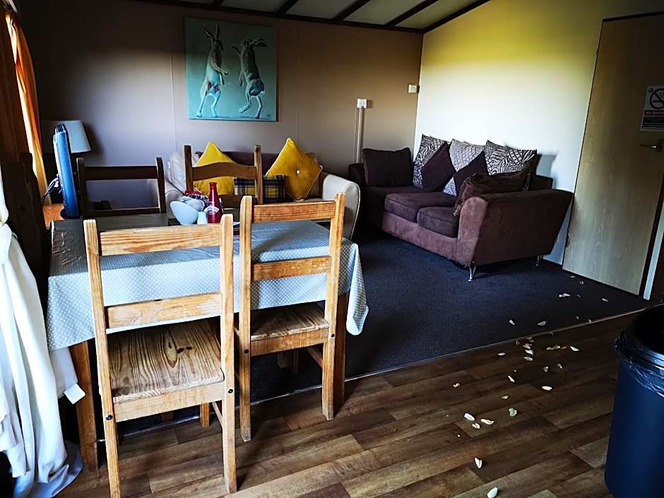 Weaver Lodge