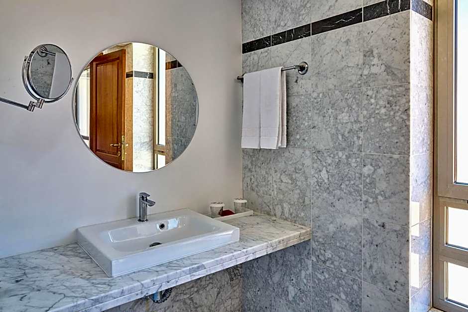 Hotel Torre Del Conde