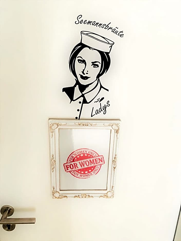 mybrand boardinghouse Volksdorf Self Check-in -free parking