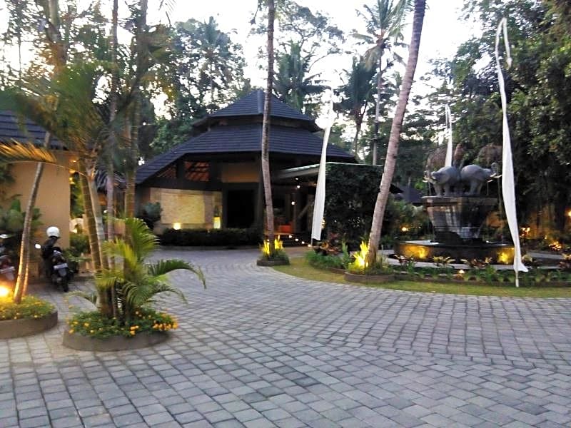 Gino Feruci Villa Ubud