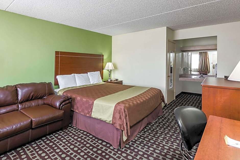 Days Inn by Wyndham Midland