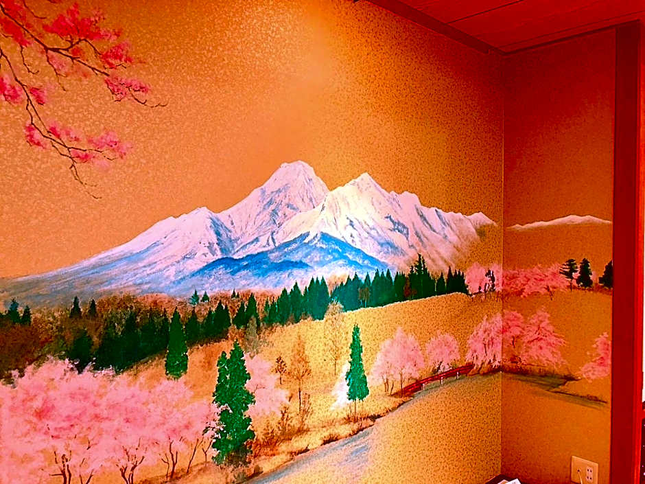 Hotel Hoho "A hotel overlooking the Echigo Plain and the Yahiko mountain range" formerly Hotel Oohashi Yakata-no-Yu