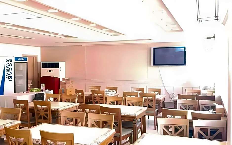 Goodstay Arirang Hotel