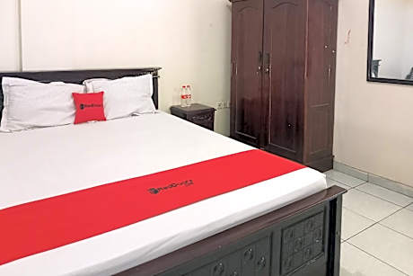 RedDoorz Syariah @Hotel Pandan Wangi near Alun Alun Sidoarjo
