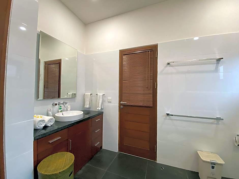 ViLLA GREEN MANGGO III