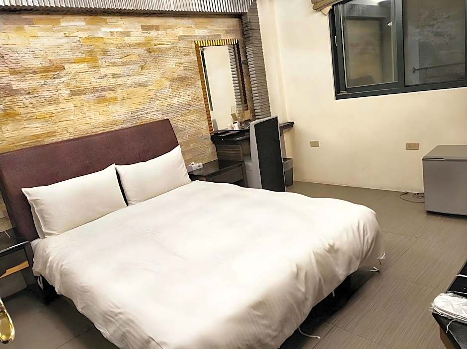 Harbor Elite Hotel