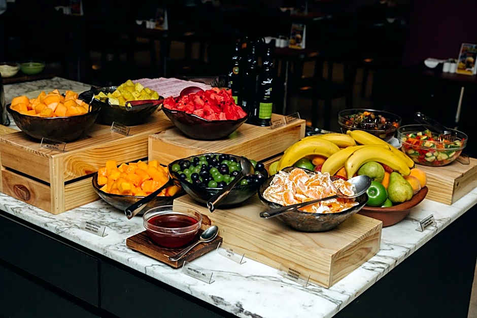 Dazzler by Wyndham Lima Miraflores