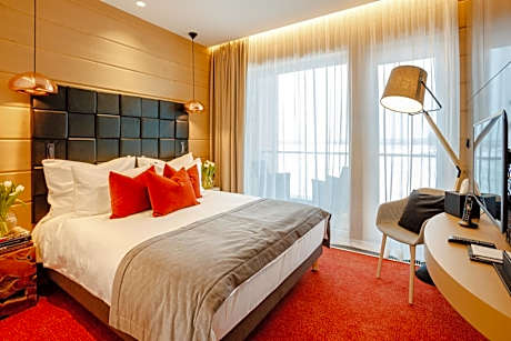 Double or Twin Room with Balcony