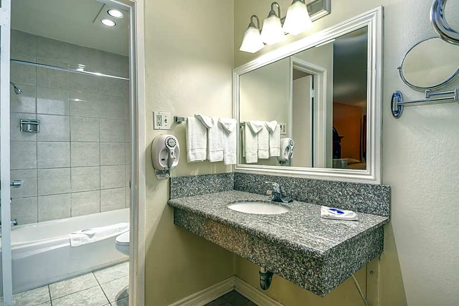 Motel 6-Claremont, CA