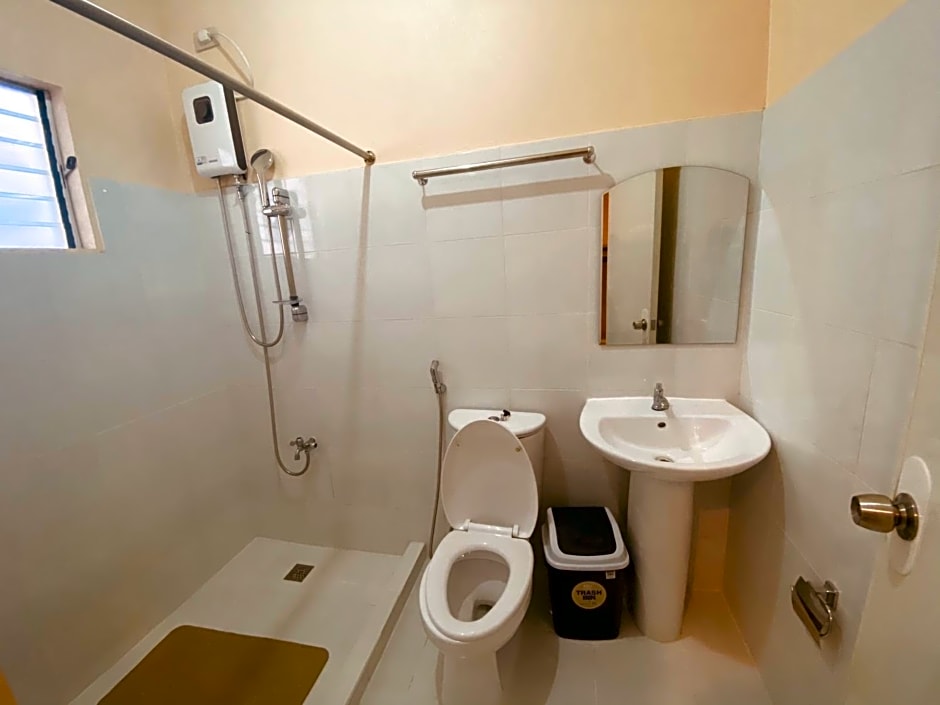 Claytown Pension House