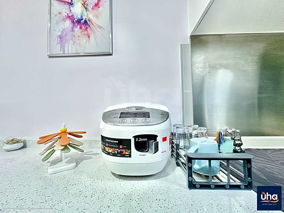 Meridin Medini Iskandar Puteri by RR JBcity