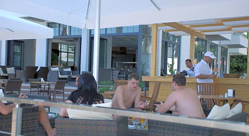 Begonville Beach Hotel - Adult Only