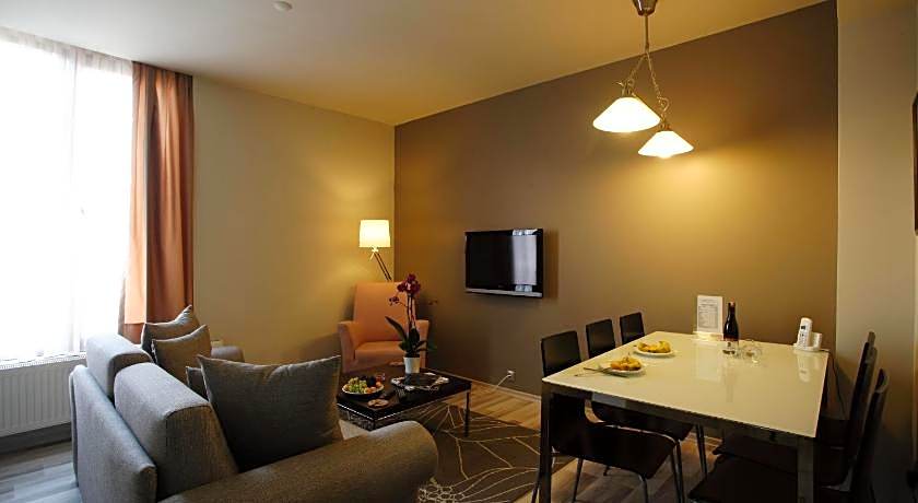 Home Stay Home Sisli