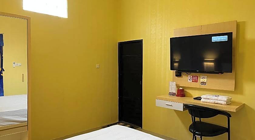 Hotel O Batodupi Guesthouse Syariah Near Buttu Kasambi