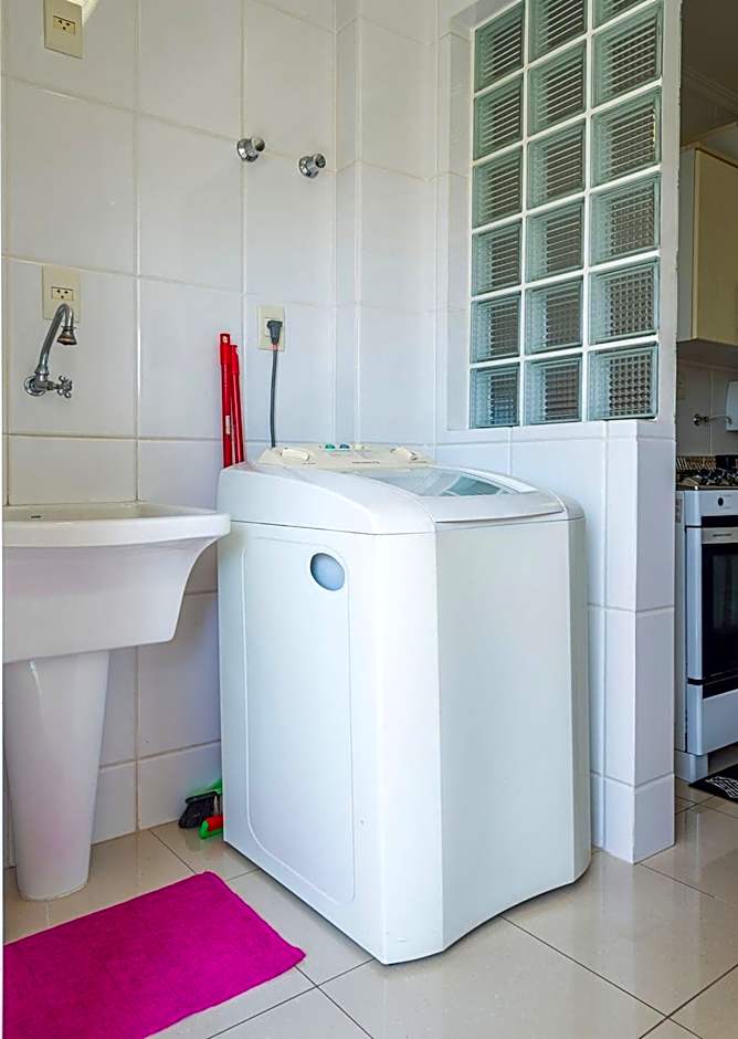 MRBQ022- Ap ao lado da Praia e Roda Gigante 2Q+2WC