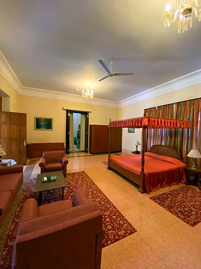 Nilambag Palace Hotel