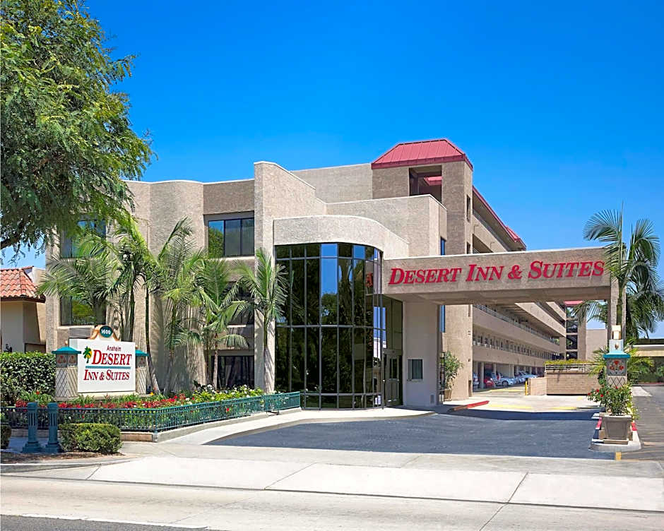 Anaheim Desert Inn & Suites