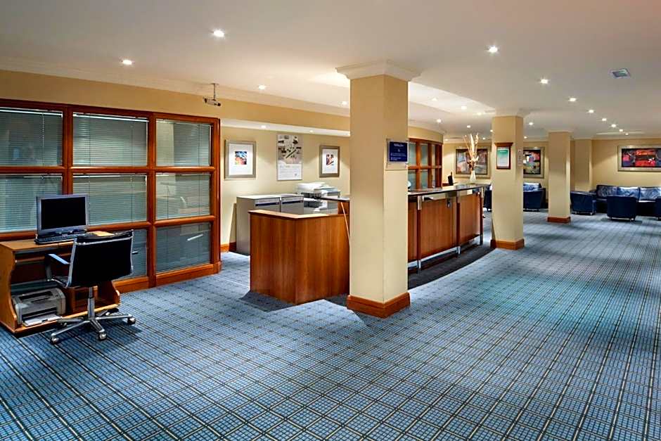 Holiday Inn Glasgow Airport By IHG