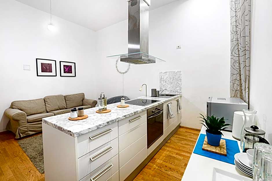 Avenue Hostel