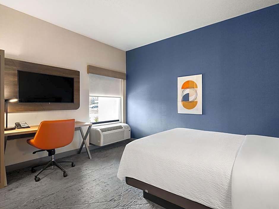 HOLIDAY INN EXPRESS MEADVILLE By IHG