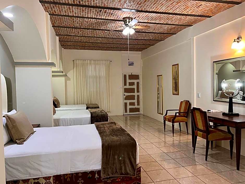 Hotel & Eventos Xalos