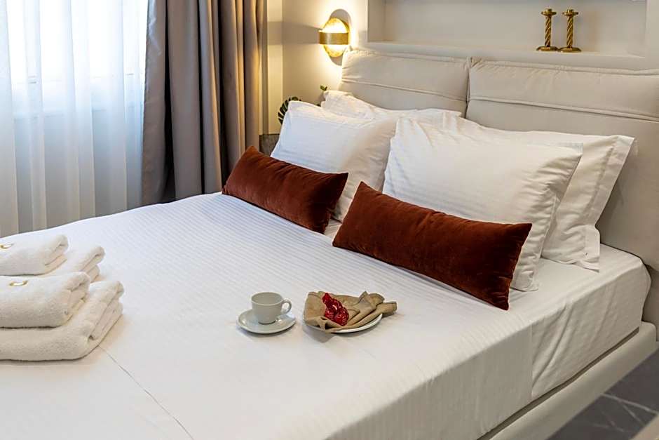 DOMIOS Suites Athens
